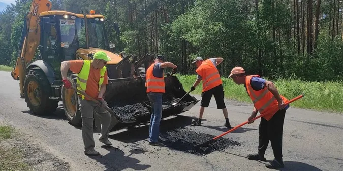 Цього тижня на Волині «латають» чотири дороги (фото)