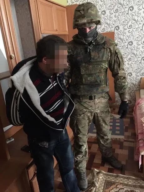 На Волині затримали «злодія в законі» під час вимагання грошей (фото)