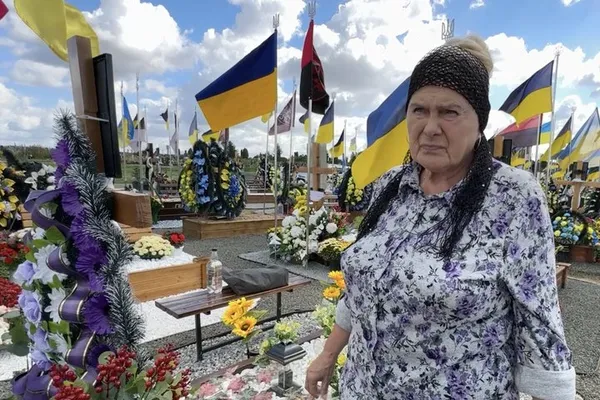 Мама загиблого військовослужбовця Людмила Садовська, Гаразджа
