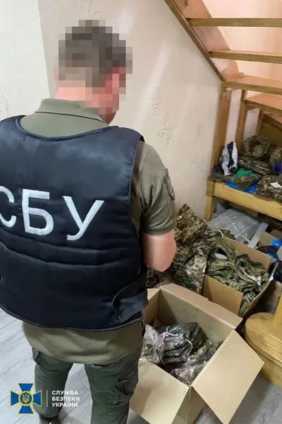 Українським захисникам передали військову амуніцію, конфісковану у ділків на Черкащині (фото)