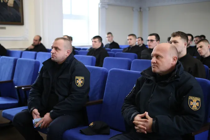 У волинську богословську академію принесли міни: для чого