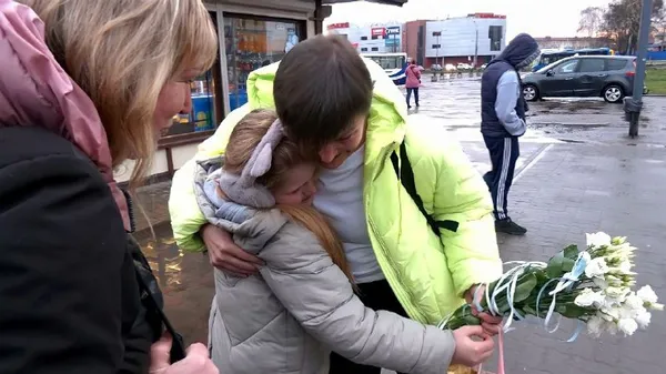 У Луцьку зустріли звільнену з полону військовослужбовицю Аллу Сенченко (фото)