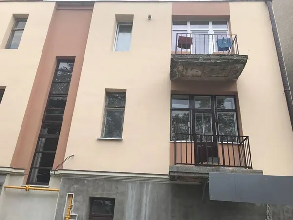 У Луцьку старому будинку подарували нове життя (фото)