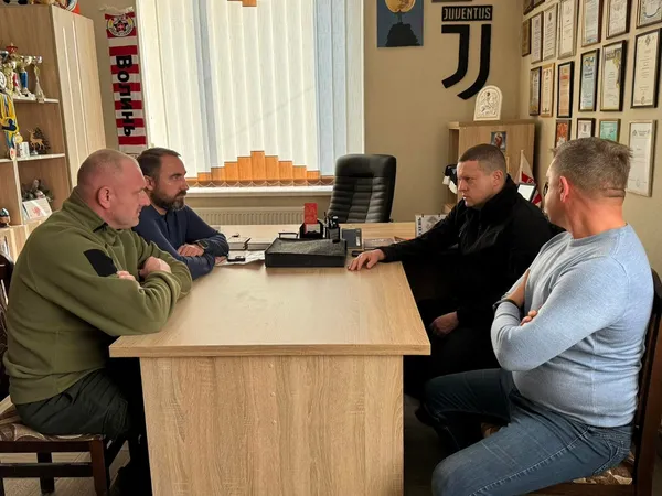 Іван Рудницький відвідав Затурцівську громаду: про що говорили (фото)
