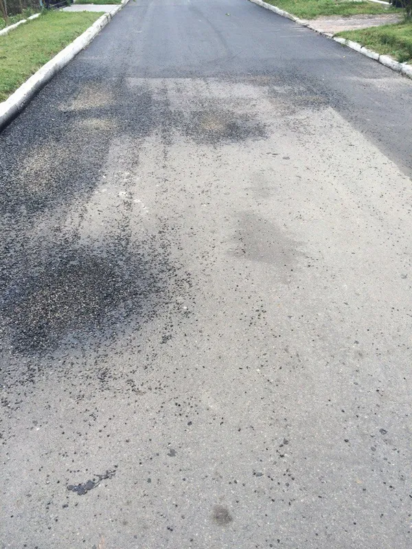 У Ківерцях жителі обурені ремонтом дороги за «новітньою зарубіжною технологією» (фото)