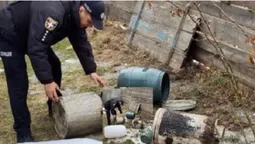 На Волині поліцейські «напоїли землю» самогоном (фото)