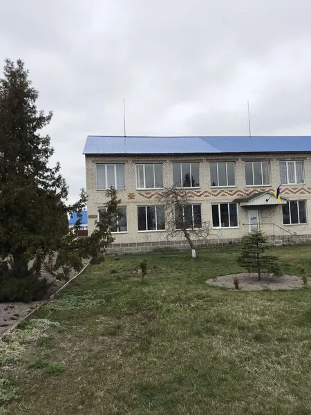 На Ратнівщині негода пошкодила дах дитсадка (фото)
