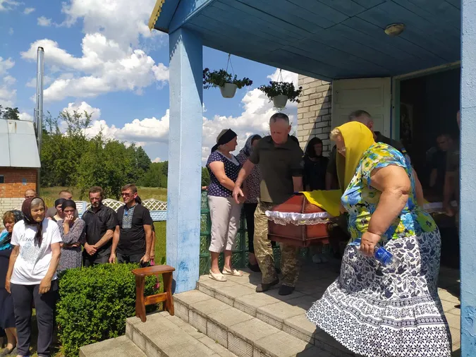 Старовижівщина попрощалась зі своїм героєм Ігорем Назаруком