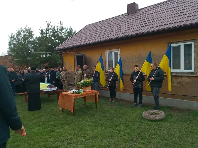 На Волині попрощалися із загиблим захисником Сергієм Михалусем (фото)