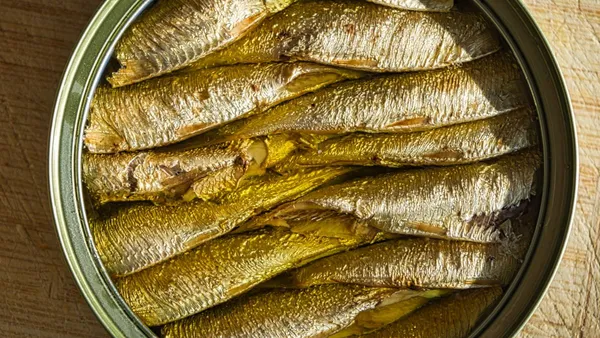 Яка їжа провокує рак: найнебезпечніші продукти
