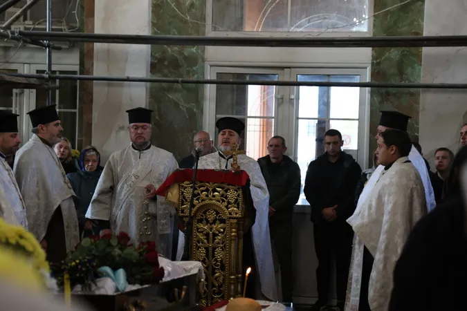 Небо плакало: Луцьк навколішки прощався з загиблим на Курщині бійцем Віктором Калеником