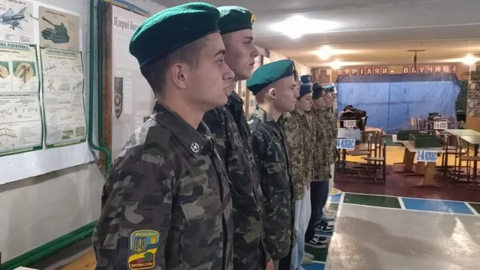 Як тепер на Волині дітей вчать «Захисту України» (відео)