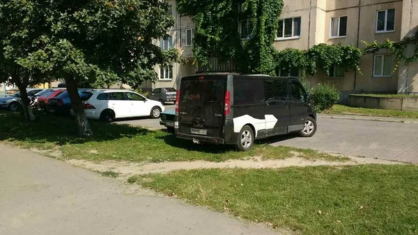 Луцькі муніципали «полювали» на автохамів (фото)