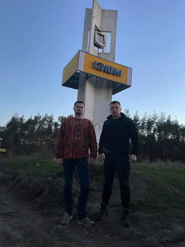 Без електрики, води та зв'язку: луцькі волонтери привезли допомогу в Ізюм (фото)
