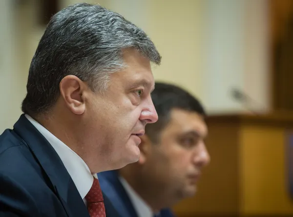 «Протилежний Погляд LIVE»: чому Порошенко та Гройсман приїжджали на Волинь 