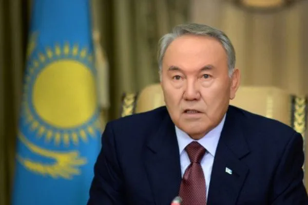 Нурсултан Назарбаєв заразився коронавірусом