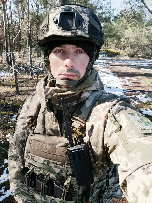 «Дантес» повернувся у військо після 20 років цивільного життя: історія прикордонника з Волині