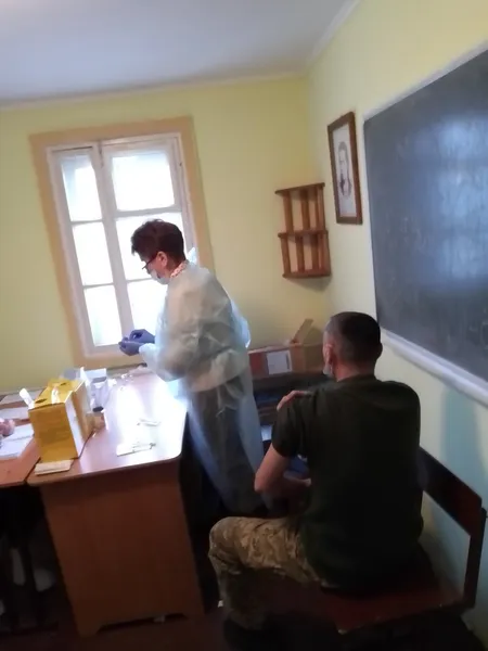У Луцькому СІЗО вакцинували в'язнів та службовців (фото)