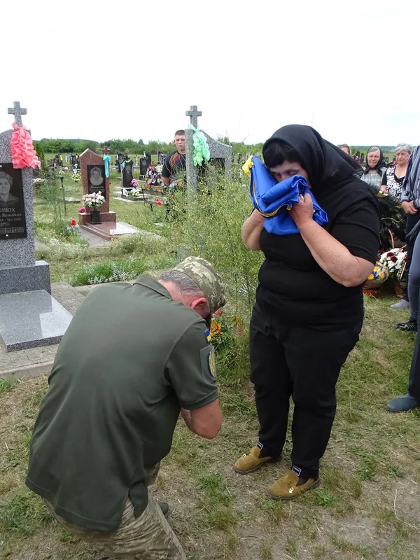 На Волині провели в останню дорогу молодого Героя Сергія Самолюка (фото)