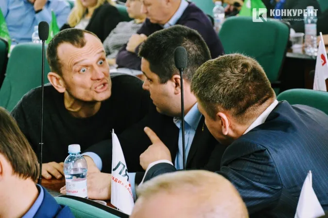 Чому луцькі «депутати-відкликанці» поскаржилися на Запотоцького в поліцію (документ)
