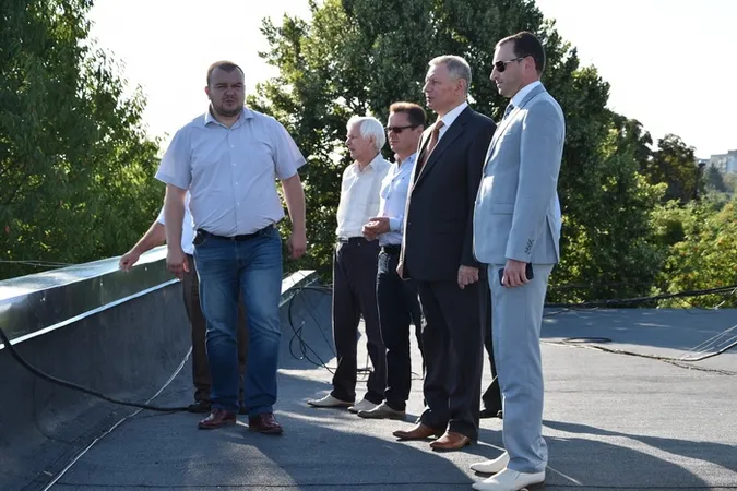 Приміщення Луцького підприємства електротранспорту відремонтували за 2,5 мільйона гривень (фото)