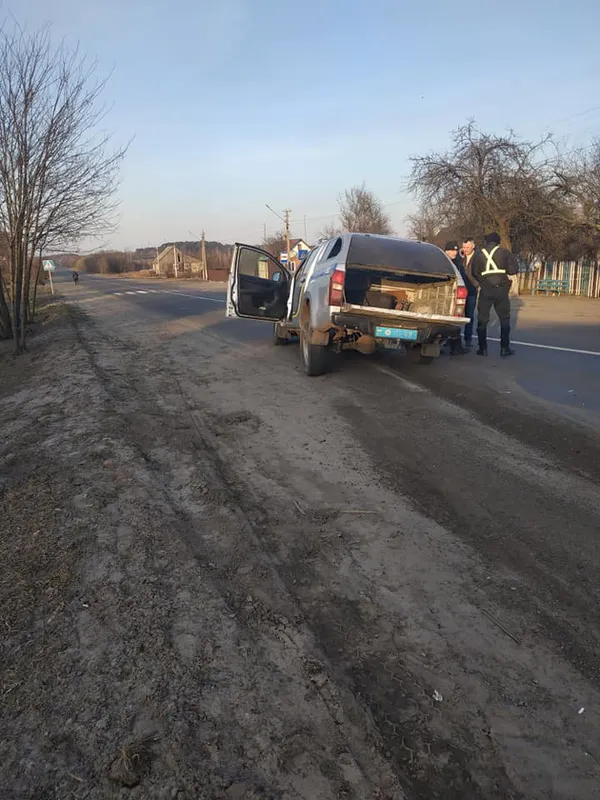 На Волині трапилася ДТП за участю поліцейського авто (фото)