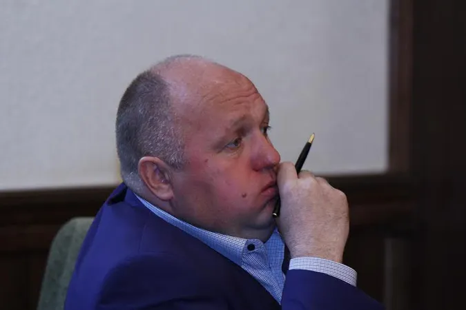 На подвір’я депутата Волиньради кинули вибухівку