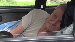 Лучанин, який жив у розбитій "Таврії", повернувся у свою квартиру (відео)