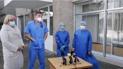 Луцька лікарка розповіла, як відбувається процедура щеплення проти COVID