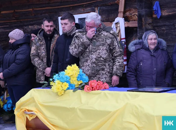Друга трагедія в одній родині: на Волині попрощалися з воїном Федором Корцем (фото)