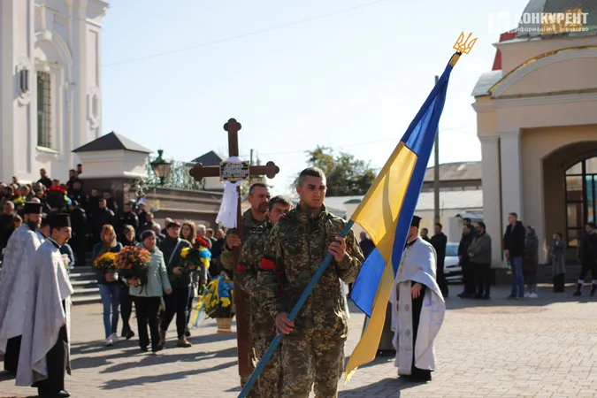 Був у всьому попереду: Луцьк попрощався із Мартензом (фото, відео)