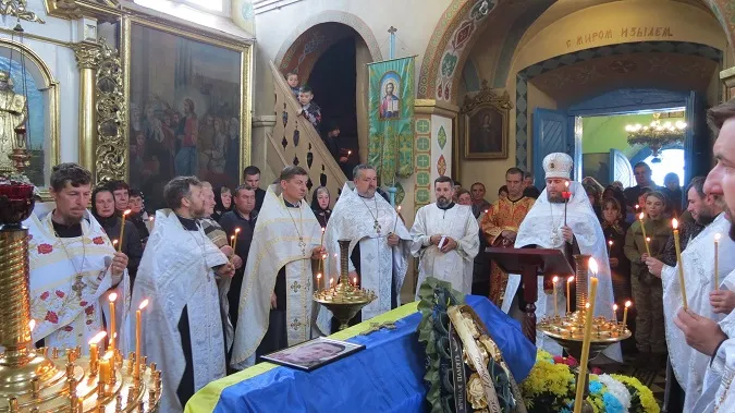 На Волині провели в останню путь Героя Юрія Хвалька (фото)