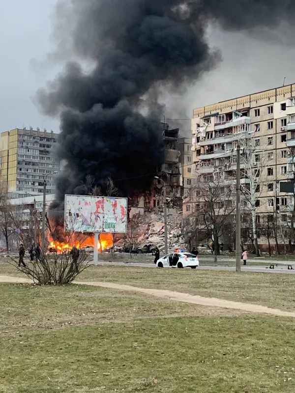 Росіяни попали у багатоповерхівку в Дніпрі, серед поранених – діти