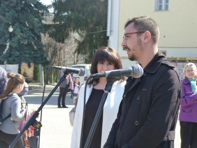 Художник Ішван Кус