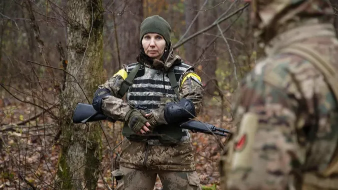 Військовий облік жінок: за які порушення ТЦК може виписати штраф до 25,5 тисячі гривень