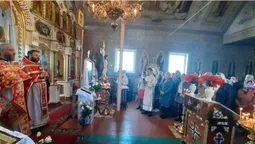 Хірург та священник Валіхновський відправив службу в храмі у Турійську (фото, відео)
