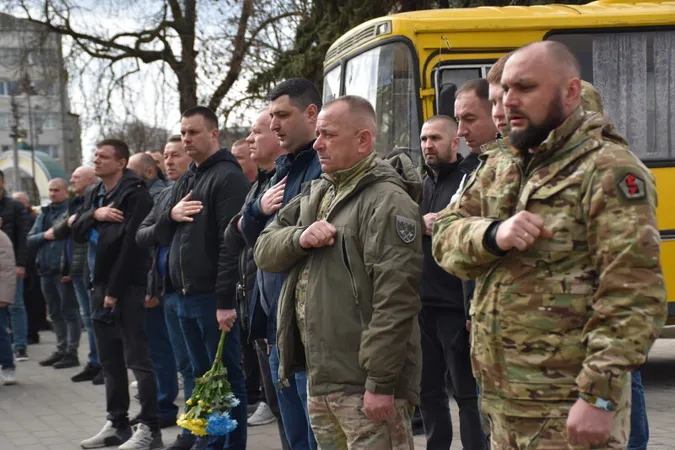 У Луцьку попрощалися з загиблим на Запоріжжі воїном Дмитром Гуцаленком