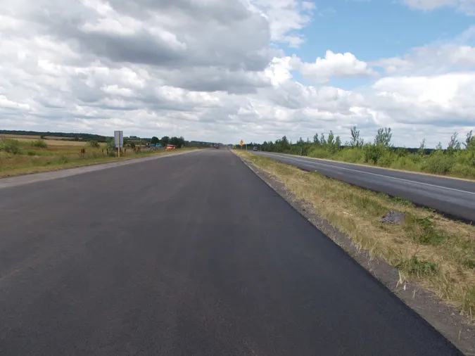На трасі Київ – Ковель – Ягодин зробили новий асфальт (фото)