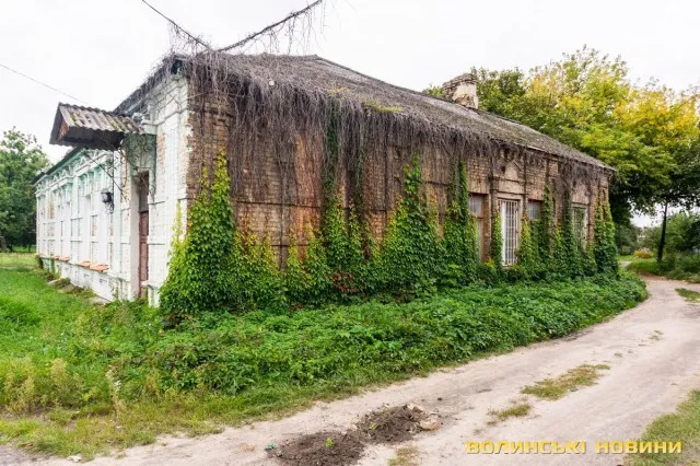 Місто контрастів: світлини осіннього Ковеля (фото)