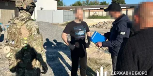 По всій Україні стартували обшуки ДБР серед військових, які формально служать (фото)