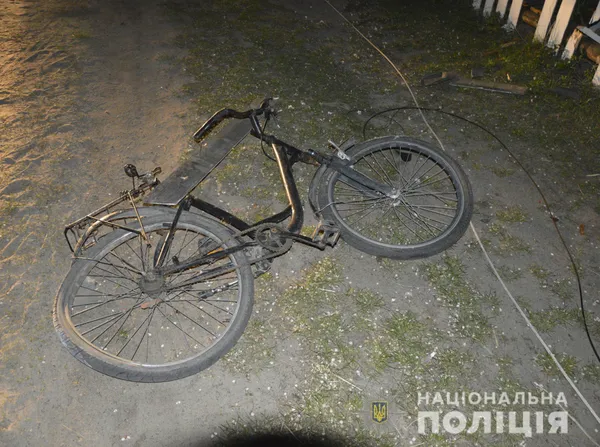 На Волині п'яний водій збив насмерть велосипедиста (фото)