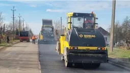 На Волині ремонтують найгіршу ділянку важливої дороги (фото)