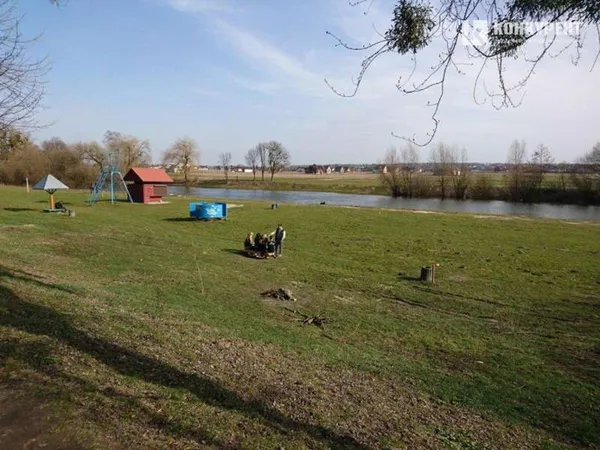 Шашлики, риболовля, водойми: де відпочити біля Луцька (локації та ціни)