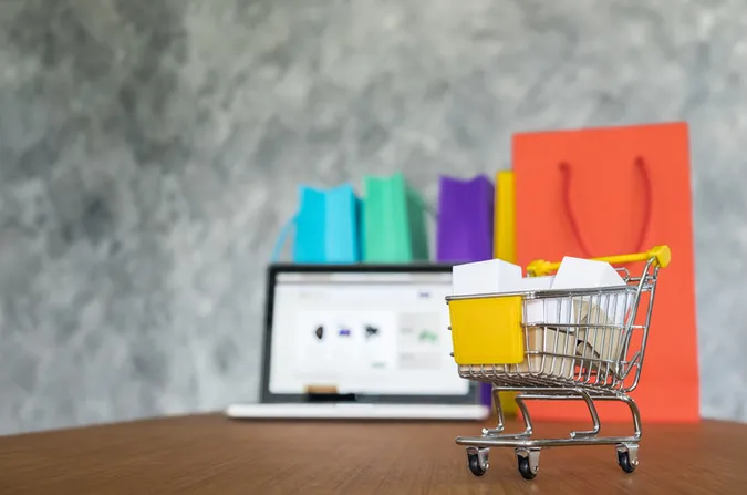 Відповіли в особисті: чому продавці приховують ціни в Instagram і чи допомагає це бізнесу