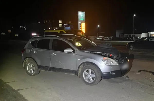 На Ковельщині сталися дві ДТП з постраждалими: травмувалися водії мотоцикла та легковика (фото)