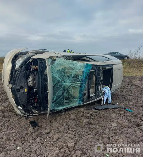 Постраждали три жінки: деталі «слизької» ДТП на Волині (фото)