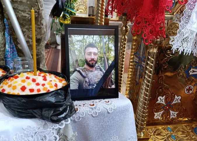 У Луцькому районі попрощалися із молодим прикордонником Миколою Дроздюком (фото)