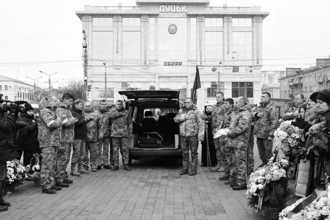 У Луцьку попрощалися із загиблим під Соледаром Вадимом Гошком (фото, відео)