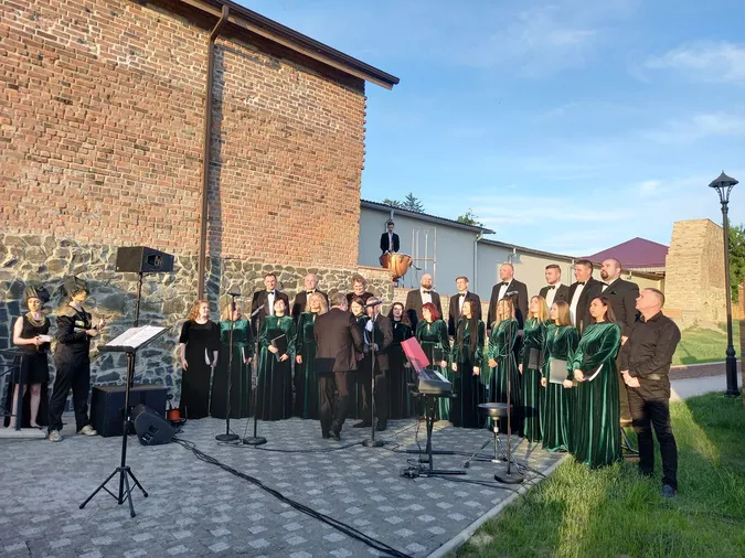 «Так звучить Луцьк»: триває третій день арт-променаду( фото, відео)
