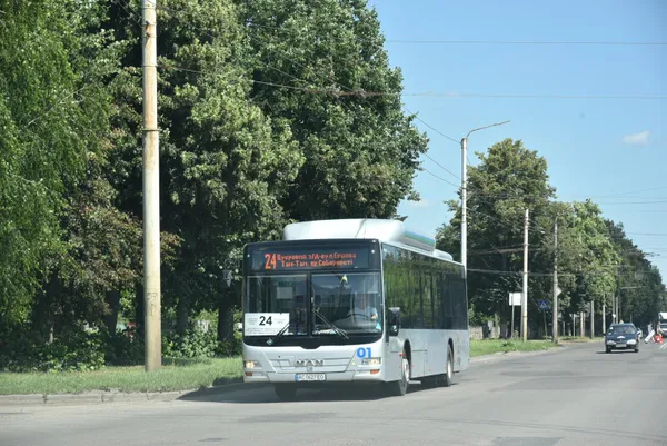 У Луцьку запустили п’ять автобусів MAN на маршрут №24 (фото, відео)